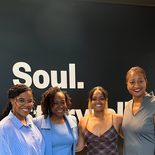 blog/thumbnail_img/howard_group_photo_itsuatl-525.jpg